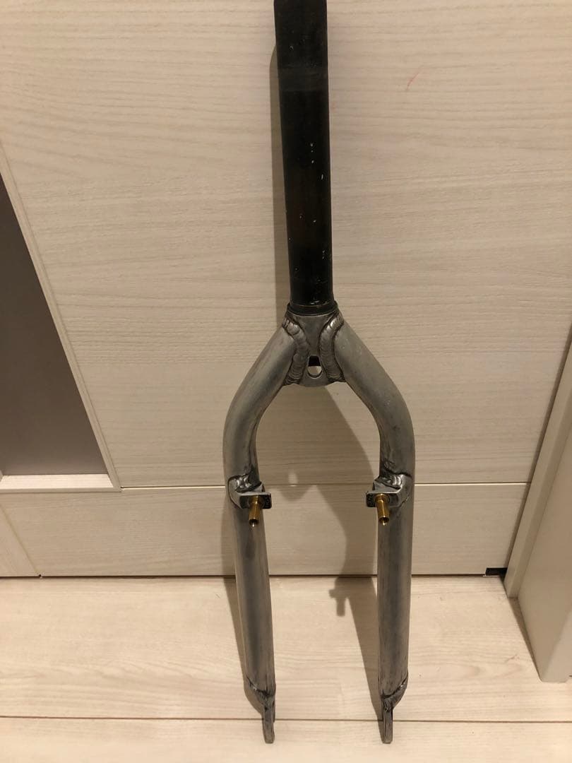 トライアル　26インチ　Vブレーキ台座　フロントフォーク