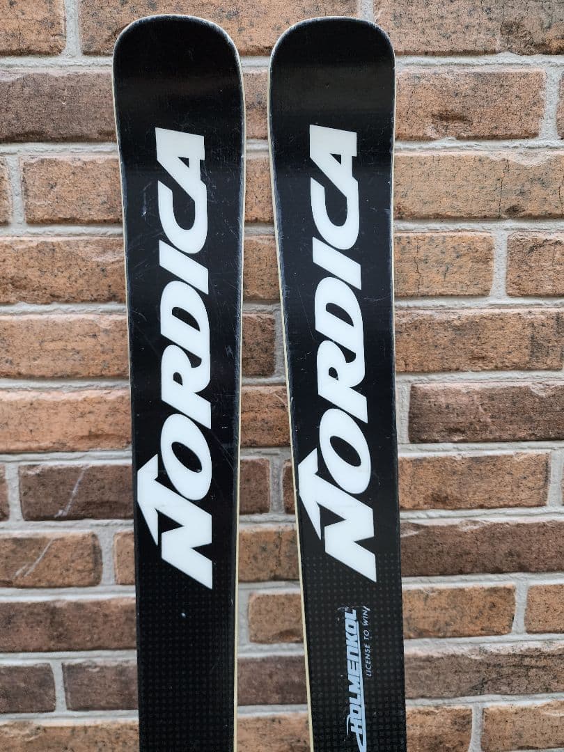 2022 ノルディカ DOBERMANN Jr GS 171ビンディング無し