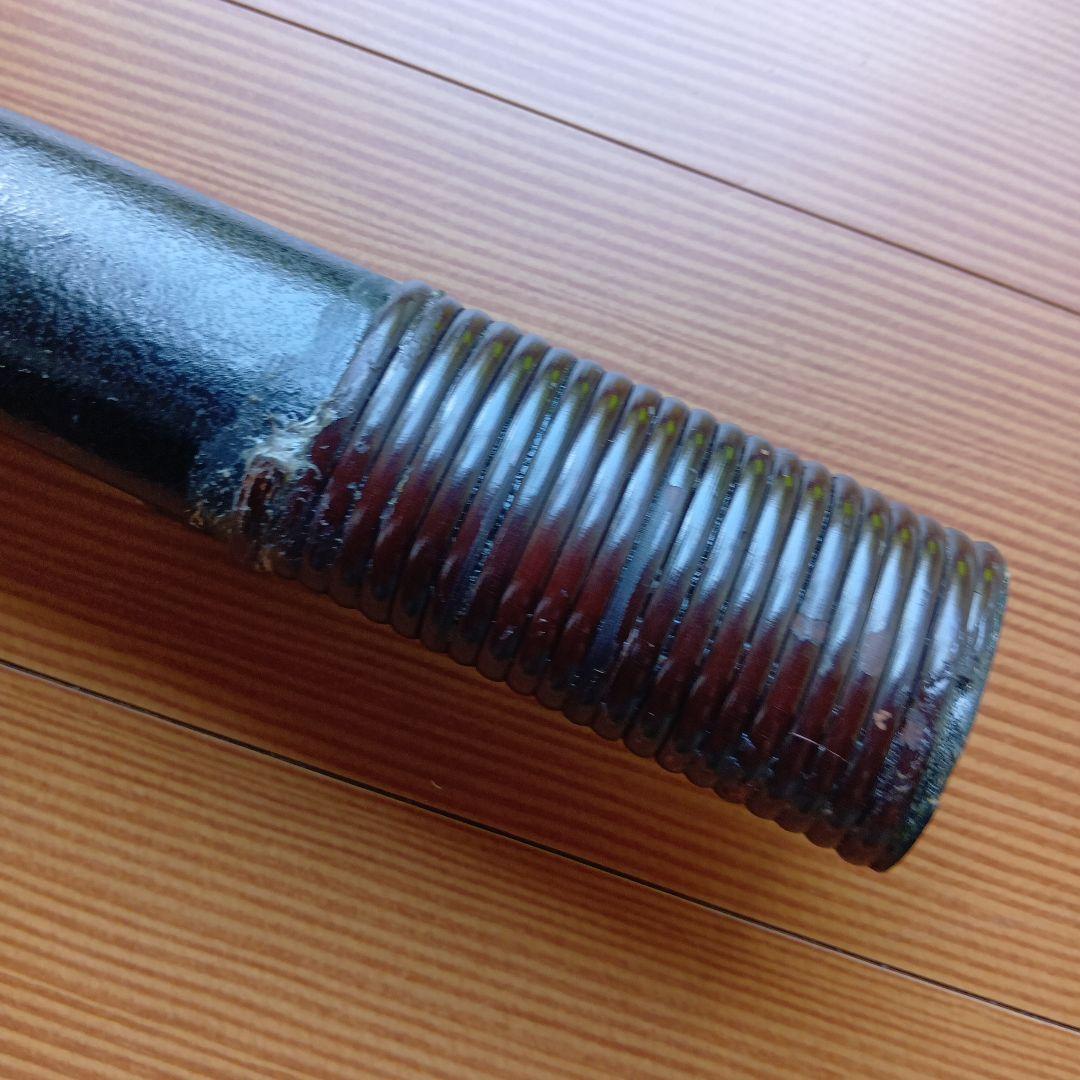 模造刀2口セット１口は居合刀1口は旧海軍儀礼刀.指揮用サーベル型模造刀