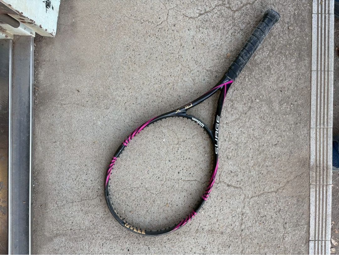 Wilson Blade テニスラケット ブラック/ピンク