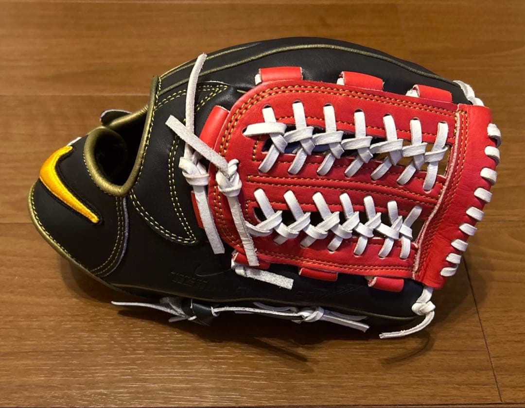 【美品】NIKE DIAMOND READY SLASHER 野球 グローブ 右