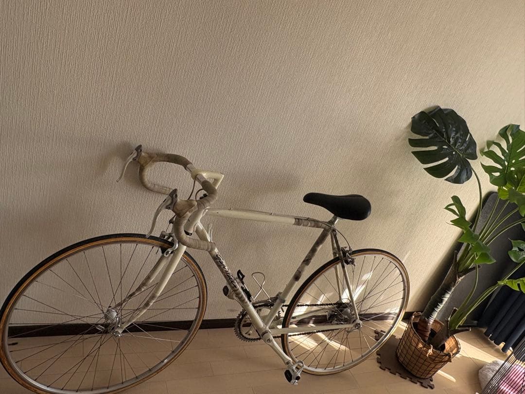 美品　ロードバイク　ガンウェル　鍵とバック付き