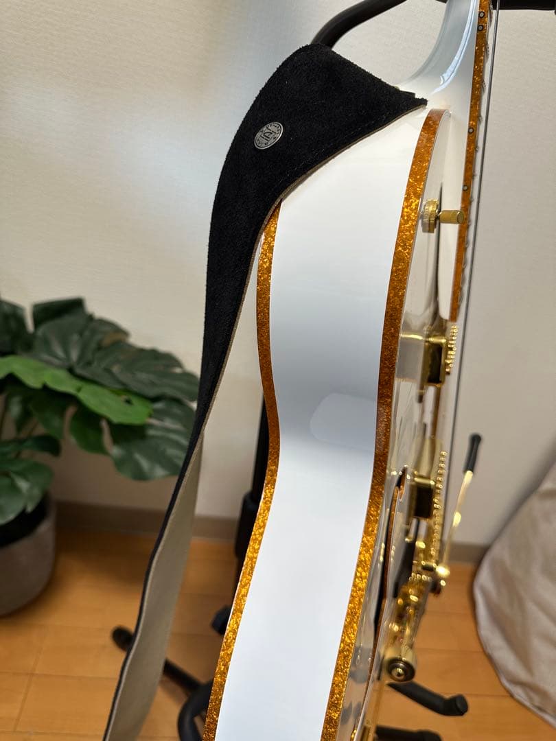 極美品GRETSCH white falcon 2025年製(値段ありさん専用)