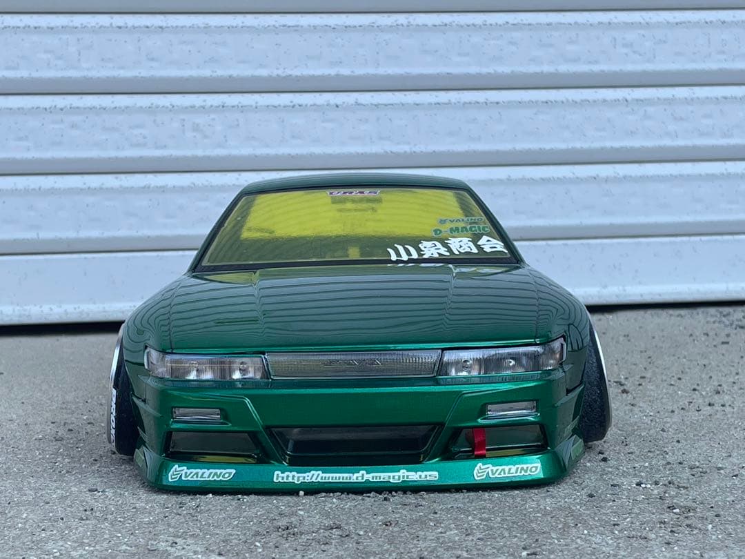 アディクション　スピリット玲 シルビアS13 塗装済ボディー