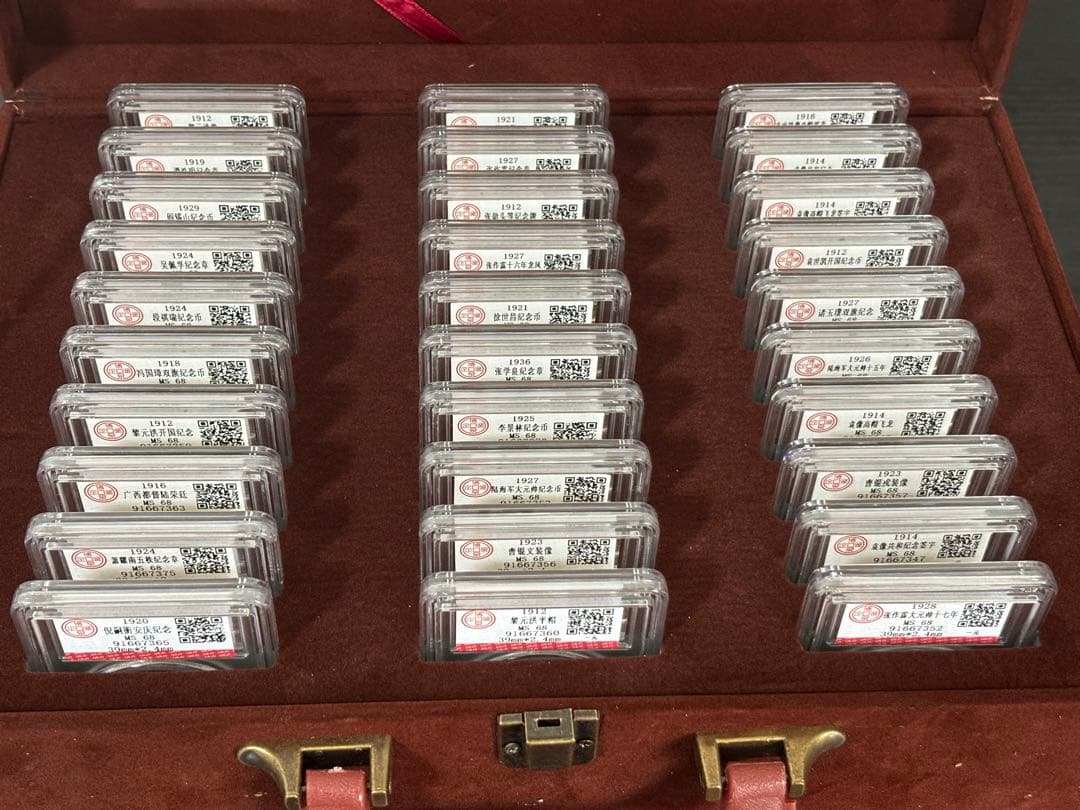 【今なら29枚セット売り】中国近代機制金銀貨幣通覧　北洋軍閥金銀幣章