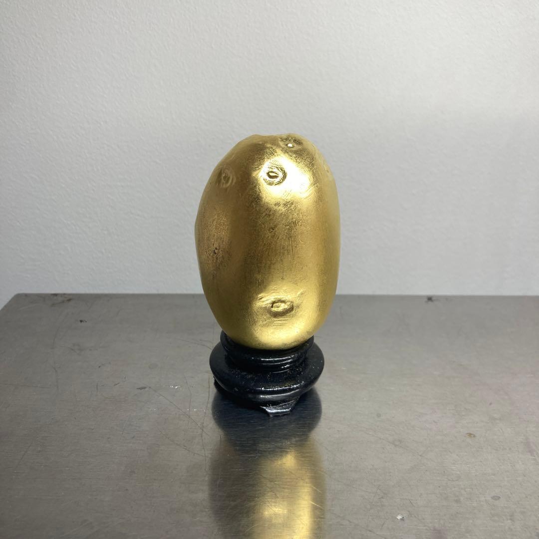 ビンテージ　作家　unknown golden potato object脅威