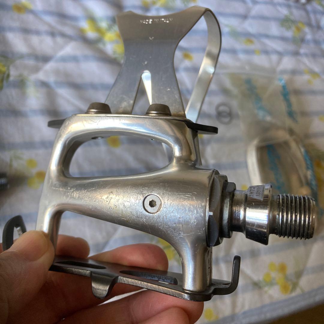 カンパニョーロレコードトリプルベアリングぺダルセット