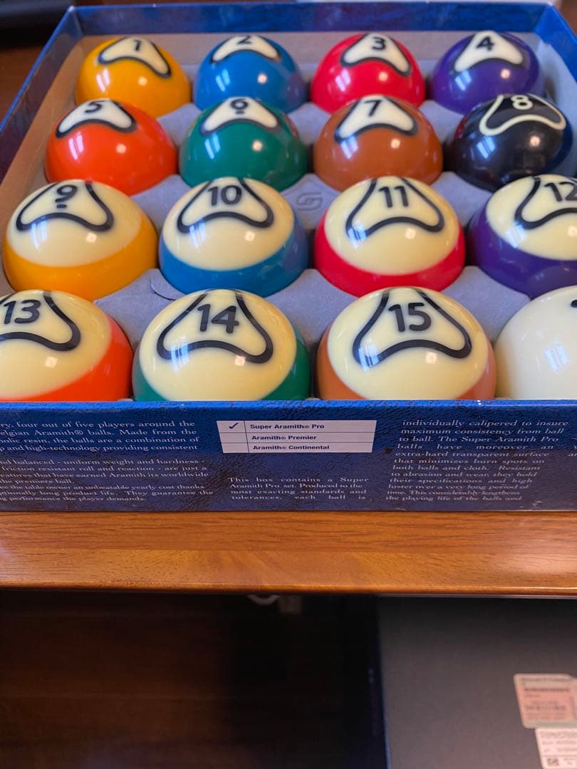 ダイナスフィア　ビリヤードボールセット