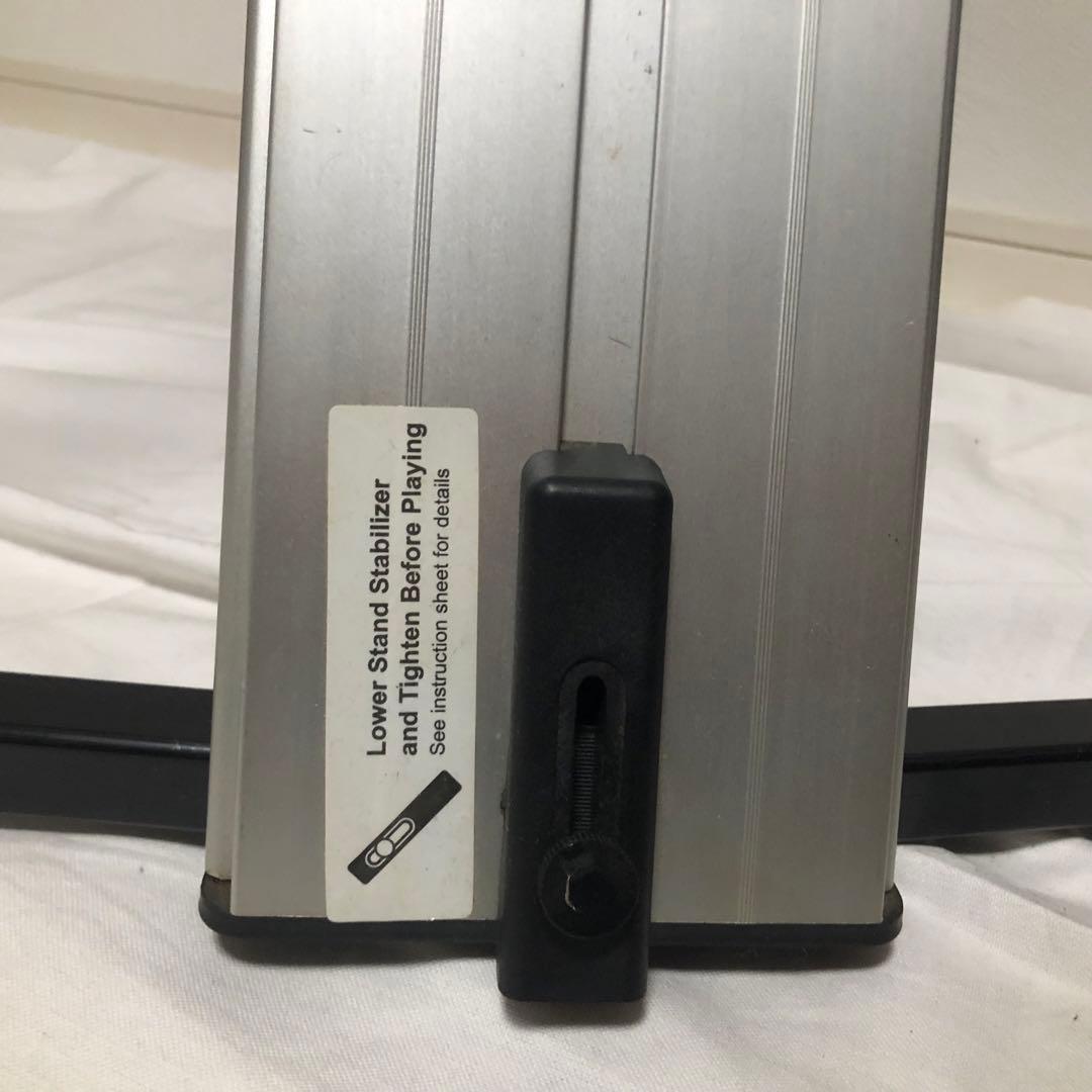 送料込★良品★ULTIMATE SUPPORT キーボードスタンド 3段 折畳