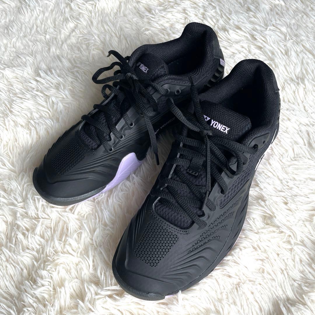 美品YONEX ヨネックス パワークッションエクリプション 4MAC