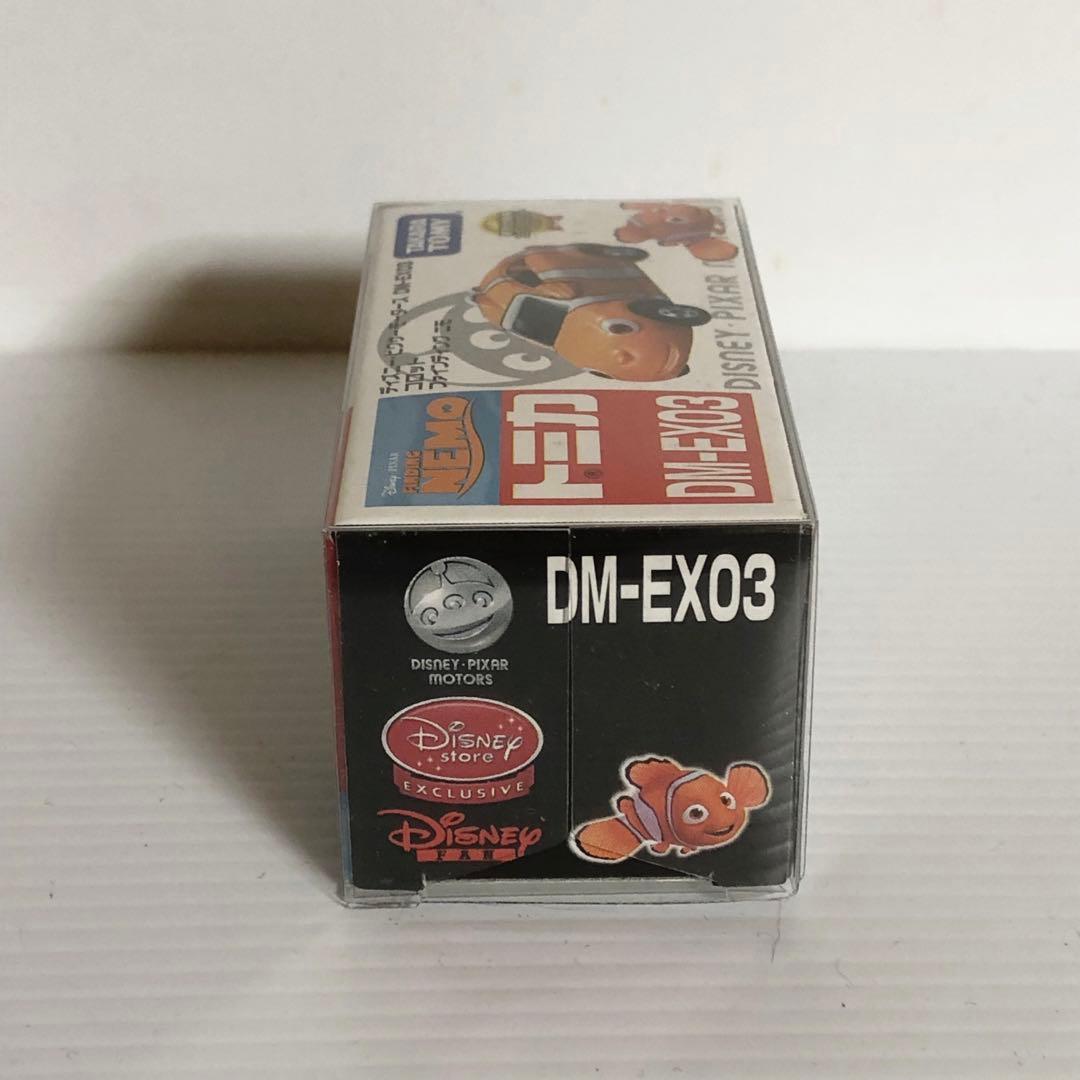 トミカ　ディズニーモータースDM-EX(03ニモ／04 ステッチ)+ピンバッジ