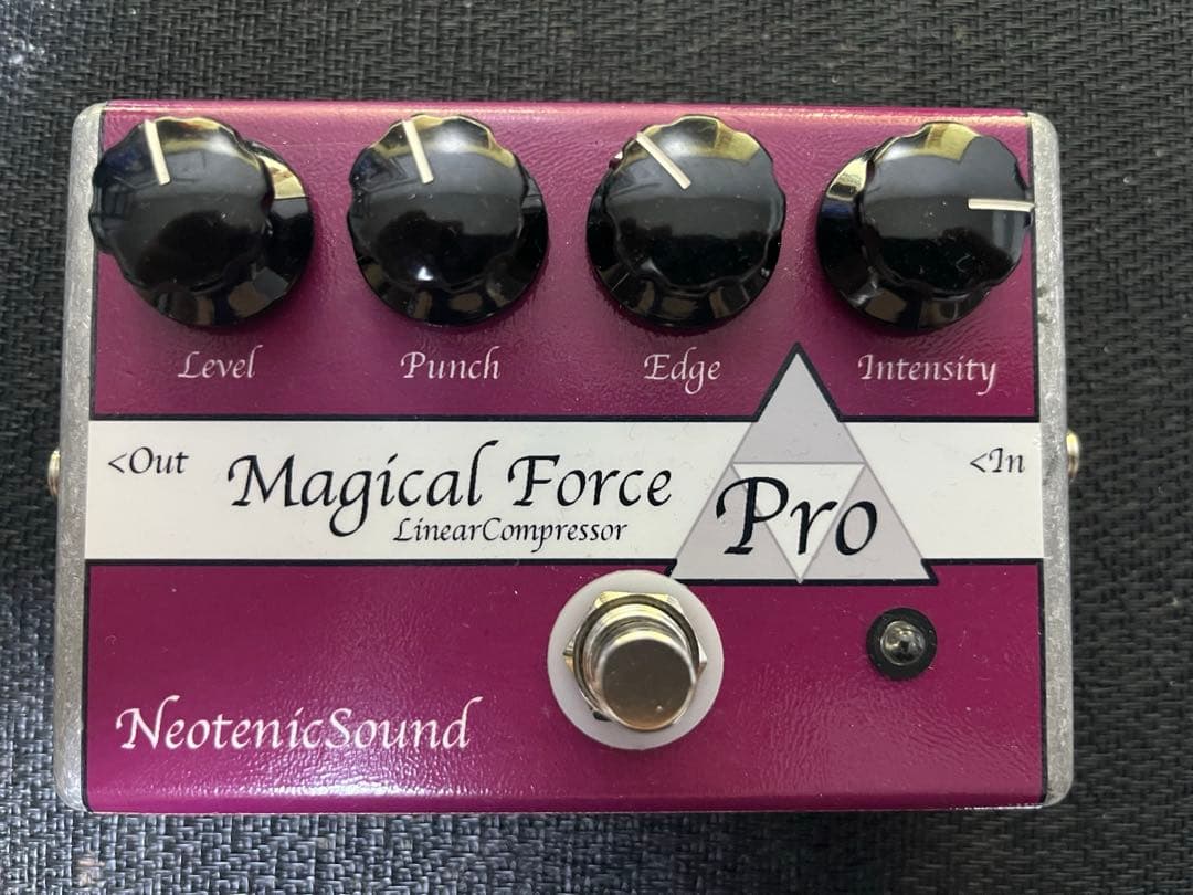 NeotenicSound Magical Force Pro エフェクター