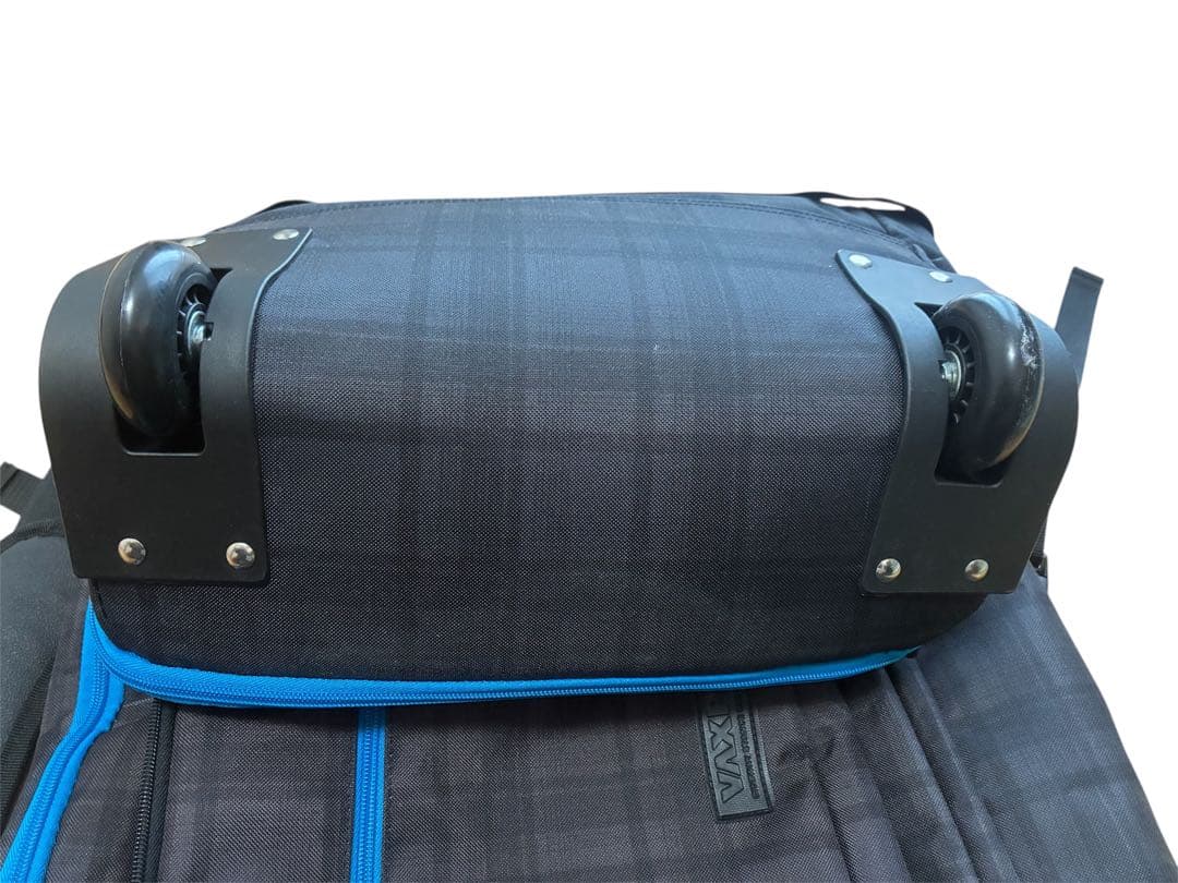 美品　VAXPOT スノーボードバッグ キャスター付き 大容量 ボードケース