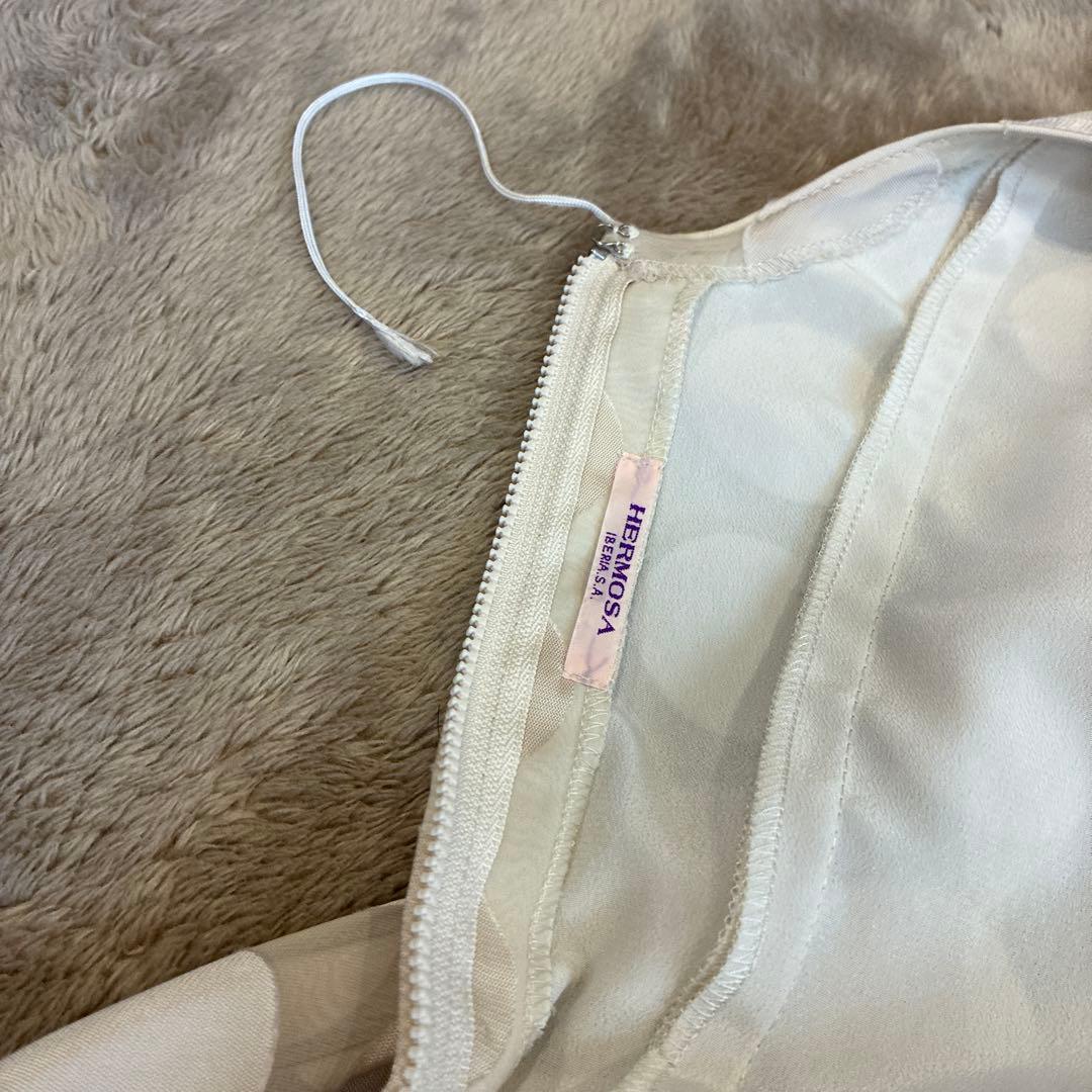 イベリア　フラメンコ ホワイトドット柄バルーンスリーブトップス