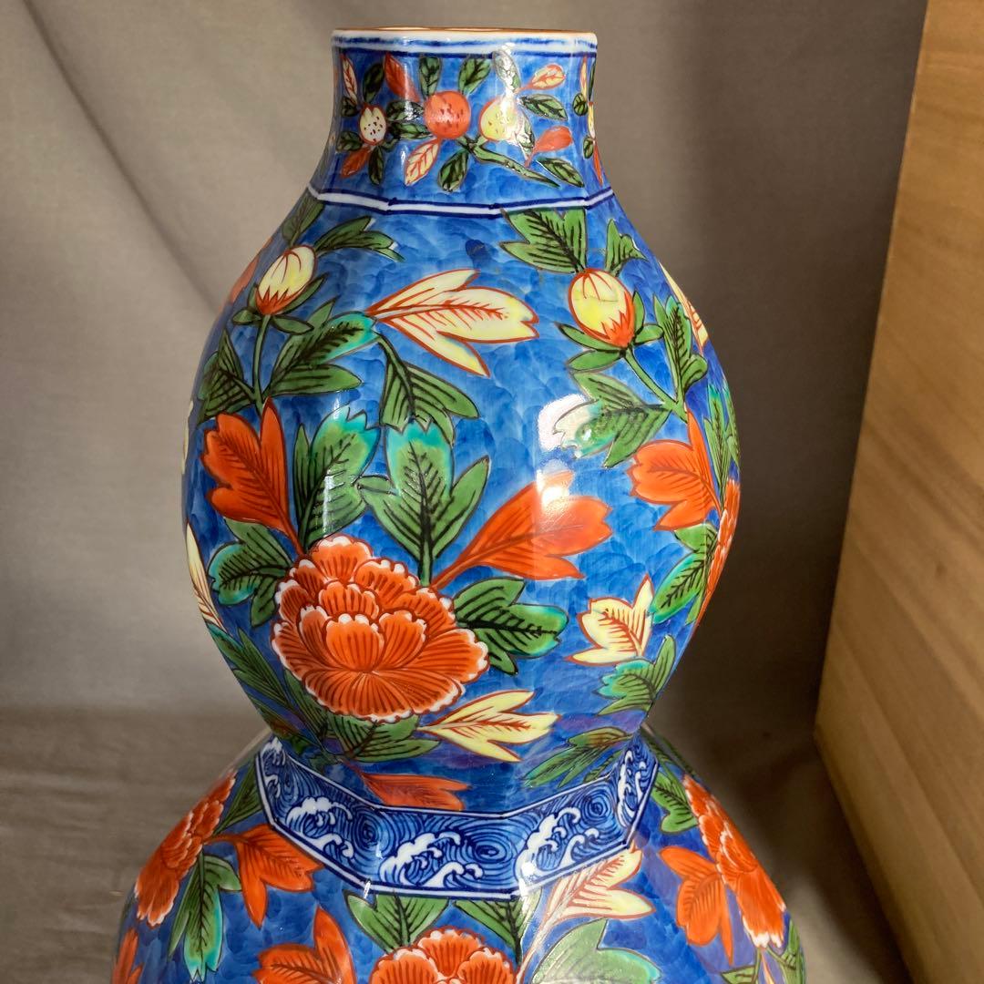【源右衛門】古伊万里の伝統　日本の名窯　舘林源右衛門作　染錦牡丹絵　瓢形大花瓶