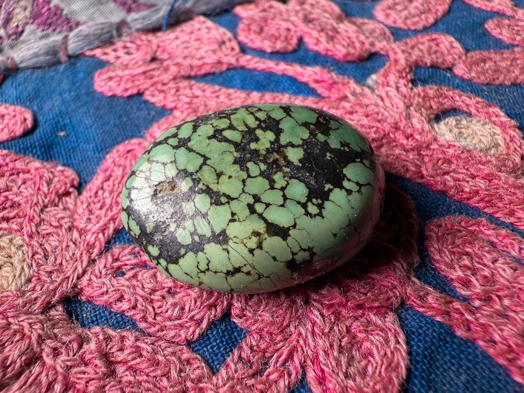 チベット　ヴィンテージターコイズビーズ　一粒