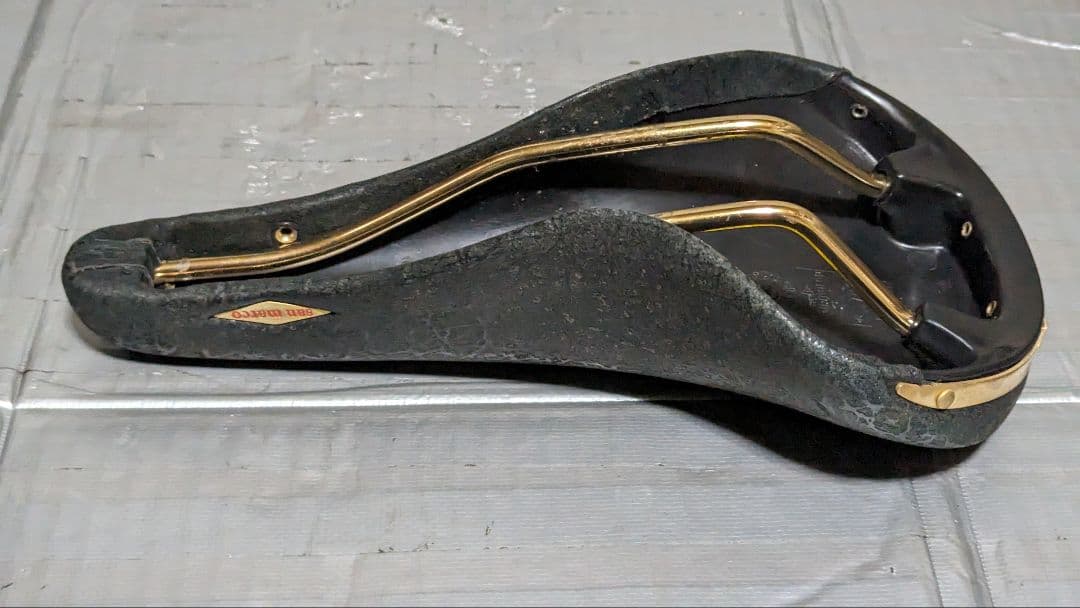 ROLLS SELL SAN MARCO セラサンマルコ　ロードバイク　サドル