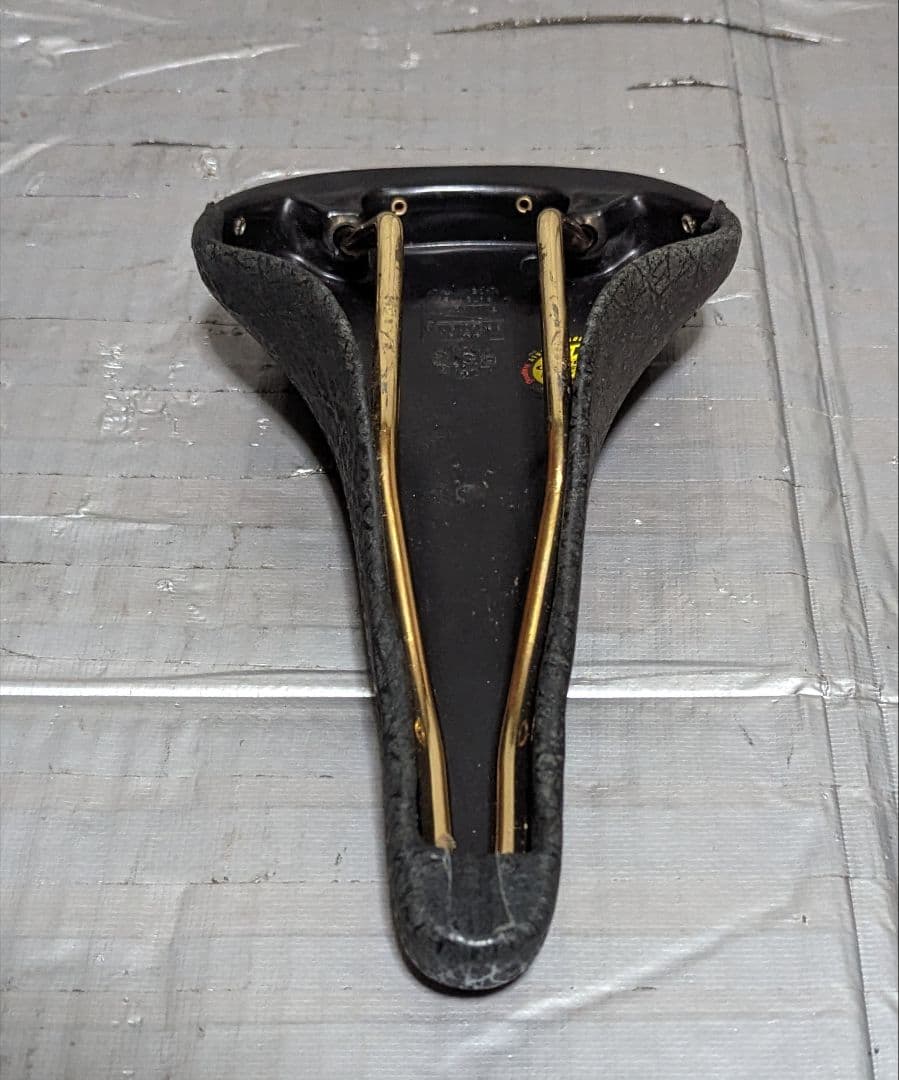 ROLLS SELL SAN MARCO セラサンマルコ　ロードバイク　サドル