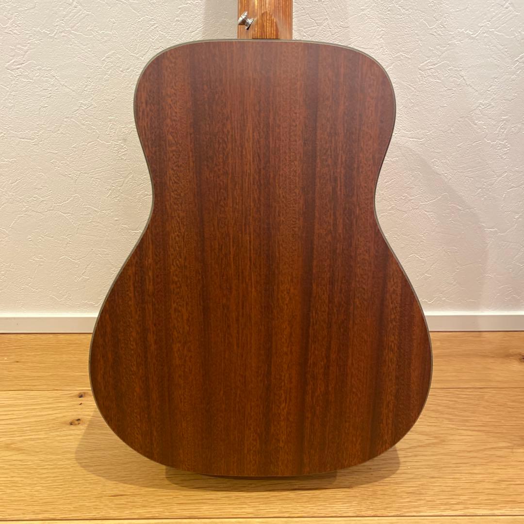 リトルマーチン　LXME Little Martin アコギ　トラベルギター
