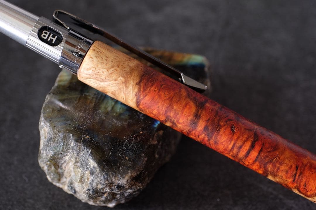 PG5木軸カスタム0187　高村杢工房 製図用シャープペンシル 極上 花梨瘤紅白