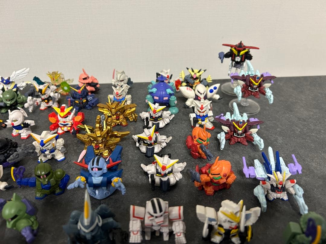 SDガンダムフルカラー　ガチャガチャ　フィギュア