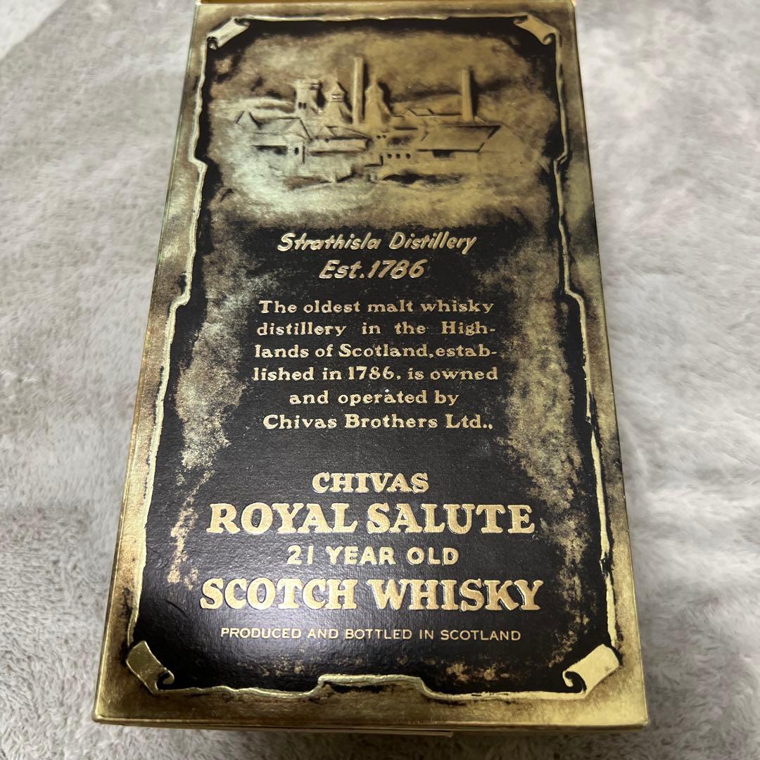 【未開栓】 SALUTE 21年 ブレンデッドスコッチ 陶器ボトル