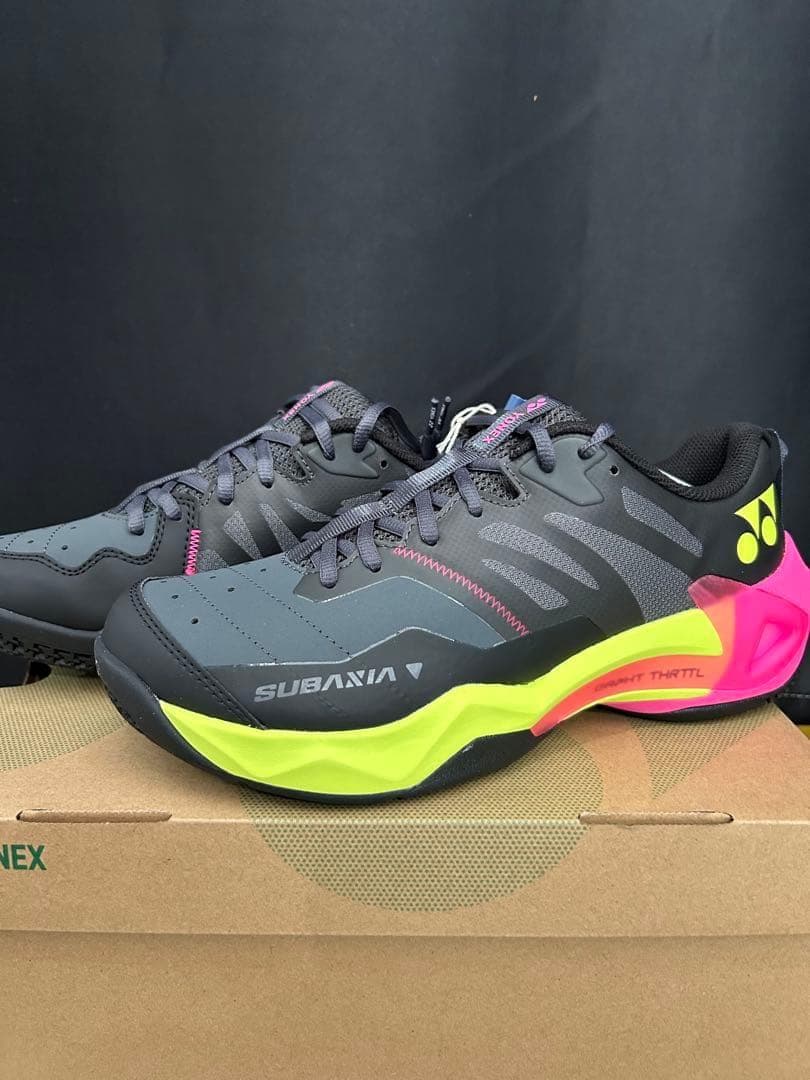 27.5㎝　サブアクシアメン　新品未使用　YONEX　バドミントンシューズ