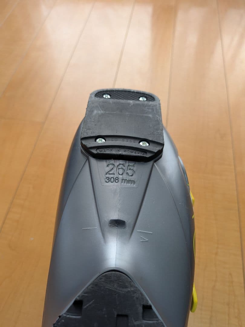 スキーブーツ　265mm ロシニョール（ROSSIGNOL）中級レベル