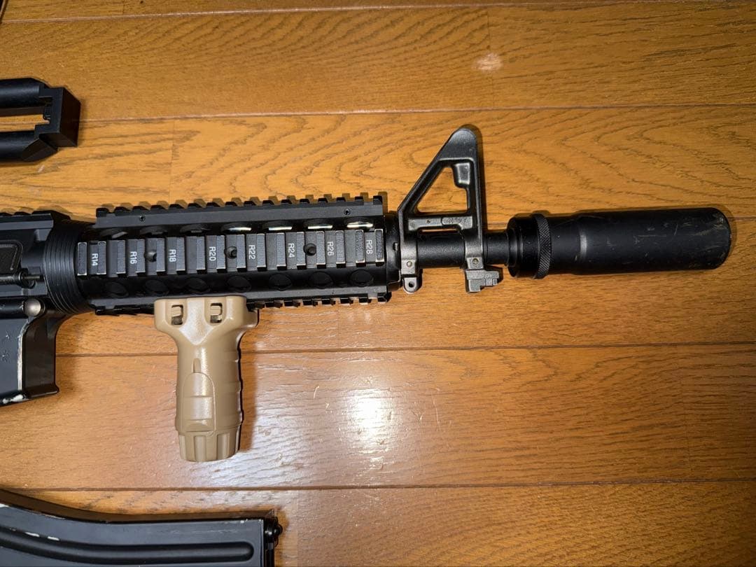 東京マルイ 次世代電動ガンcqb-r ダークアース ジャンク品