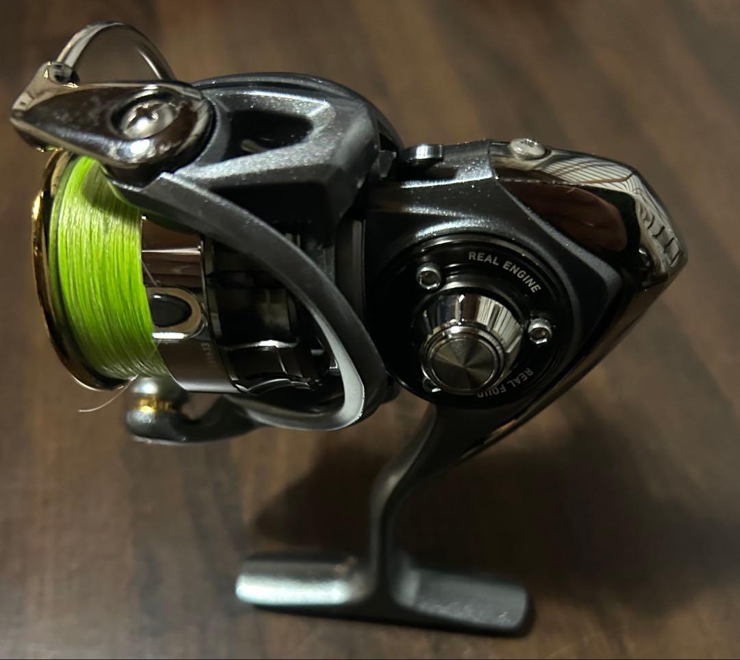 美品！DAIWA 15 ルビアス 2004H スピニングリール