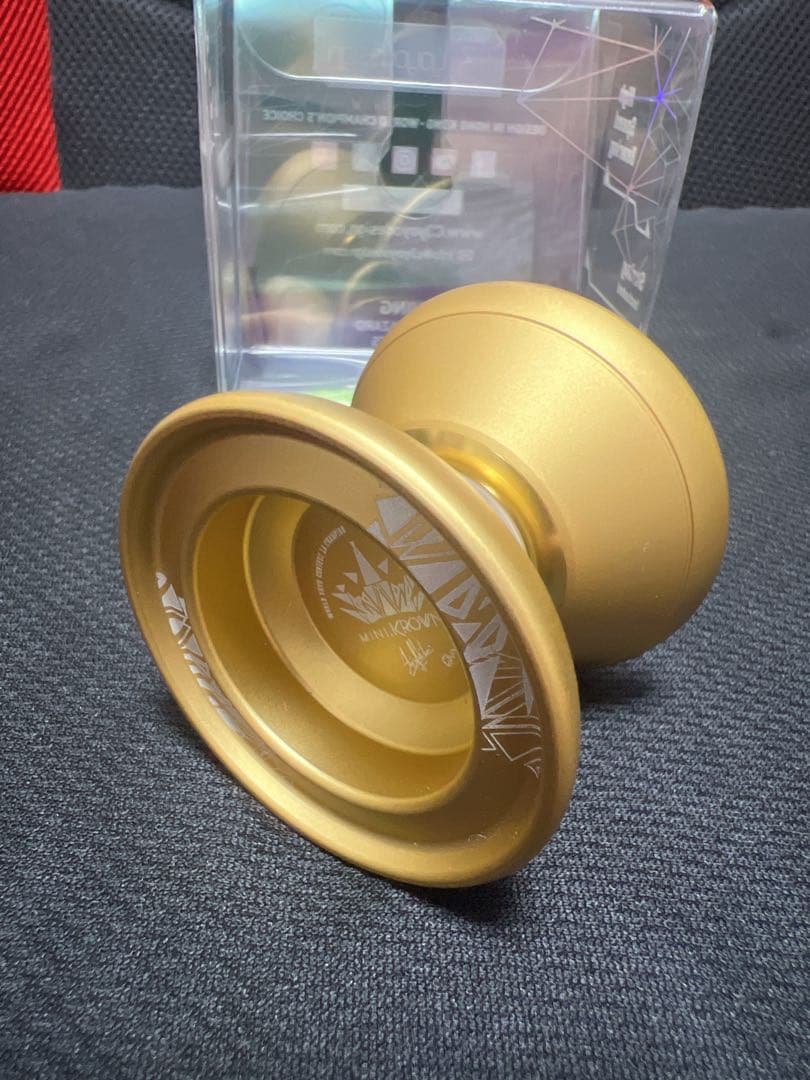 C3yoyodesign ミニクラウン