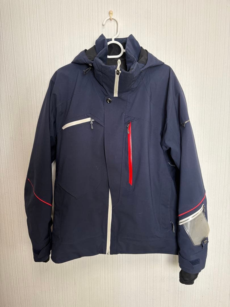 ミズノ　オールマウンテンジャケット(上)+デモ(下)