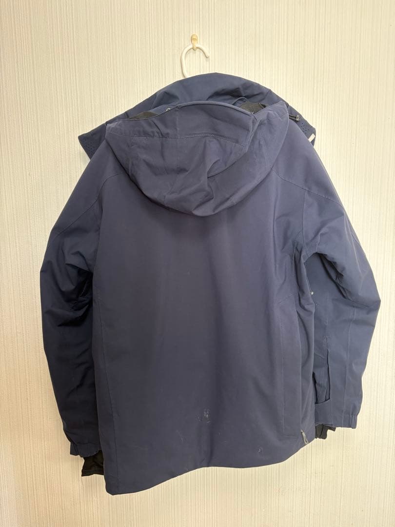 ミズノ　オールマウンテンジャケット(上)+デモ(下)