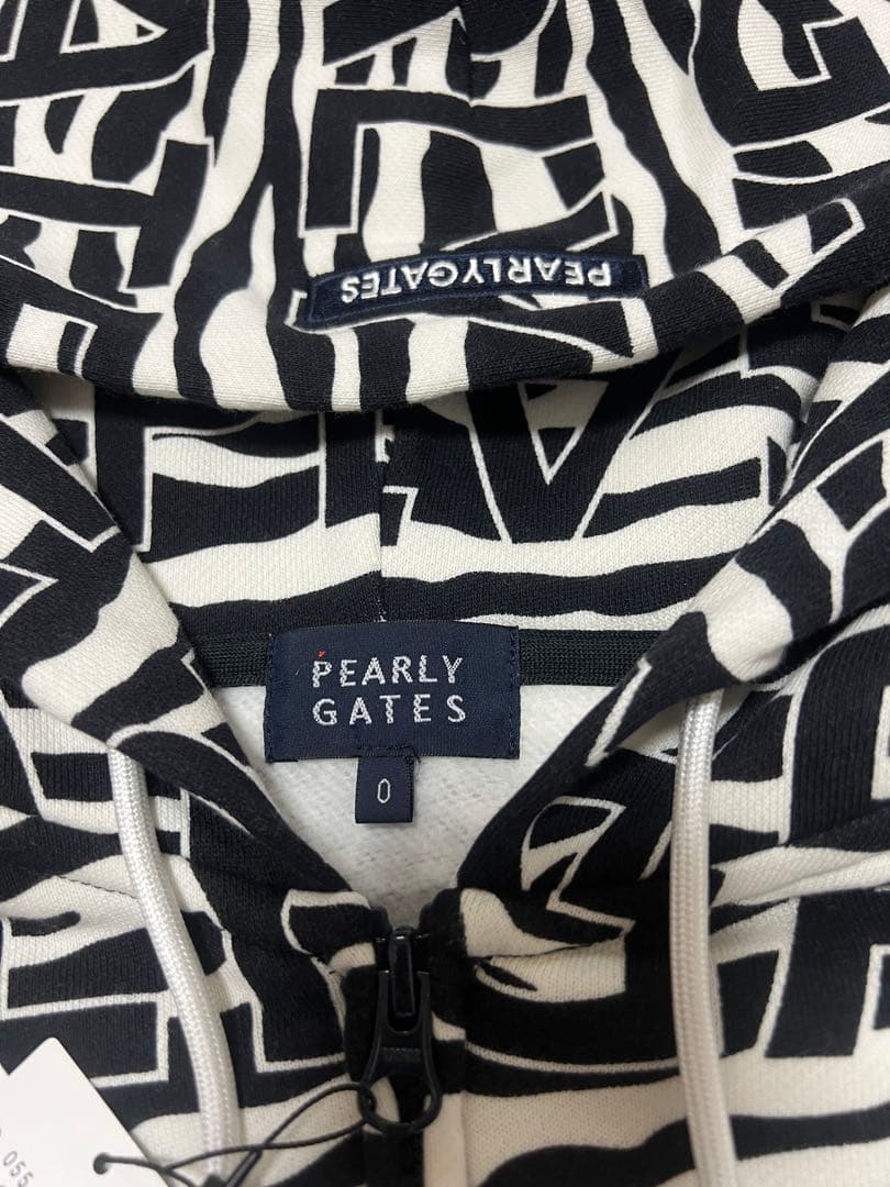 PEARLY GATES ロゴフード　パーカー