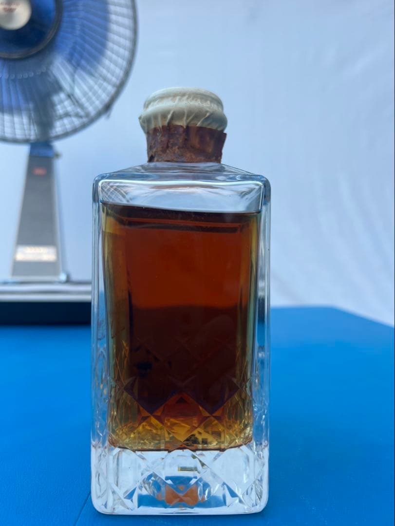 サントリーウイスキー インペリアル 未開封　液漏れなし600ml⭐︎