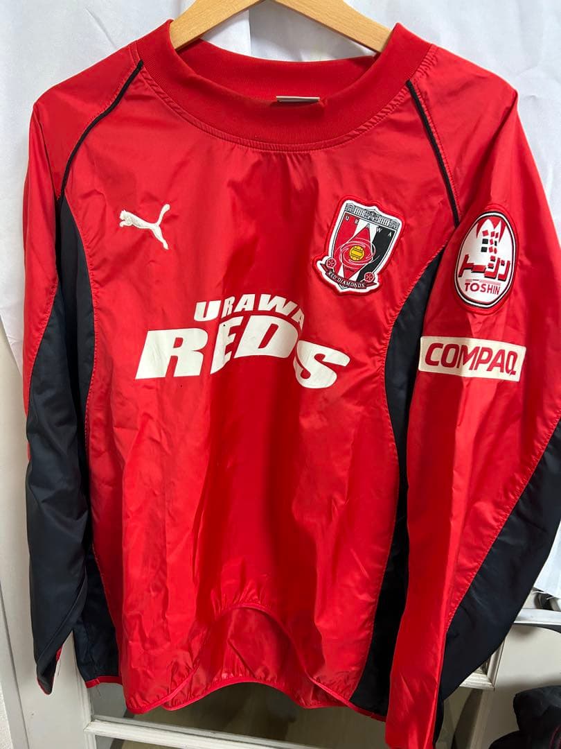 浦和レッズ PUMA ウィンドブレーカー Lサイズ
