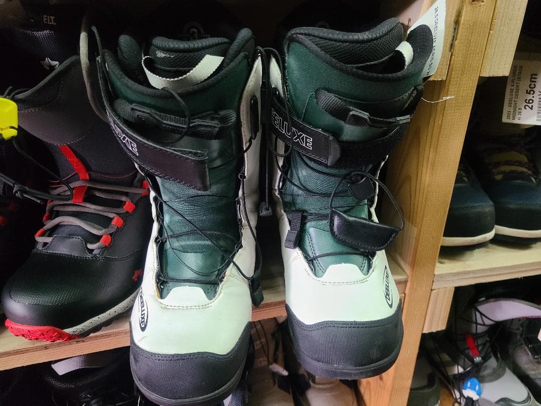 スノーボード 26.5 DEELUXE AERIS S3 2024