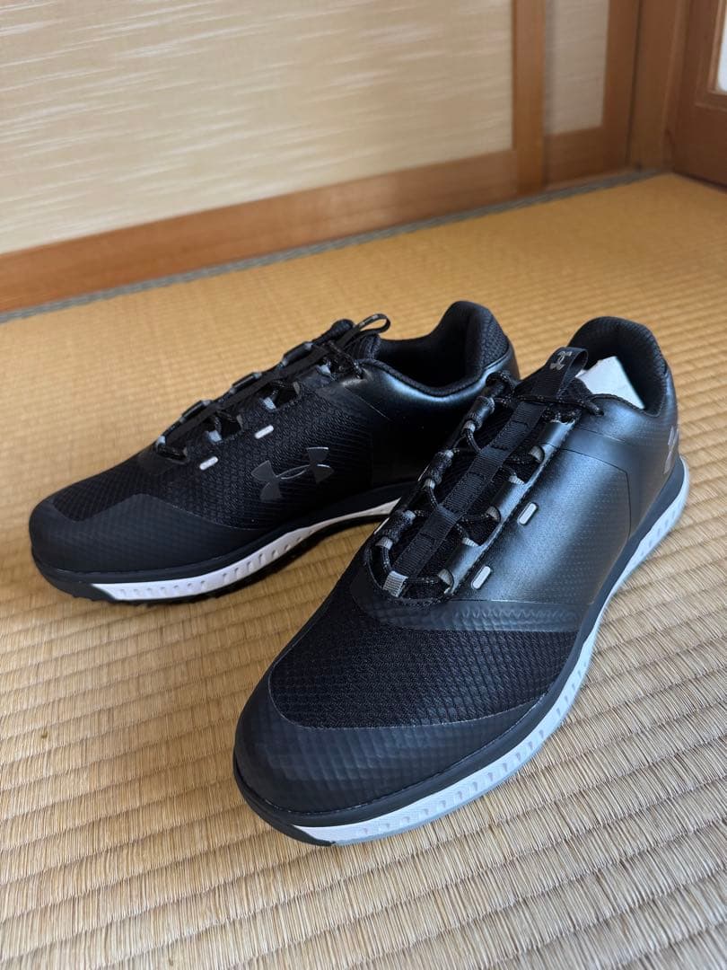 【新品未使用】アンダーアーマー ゴルフシューズ ブラック