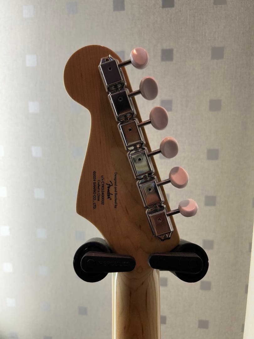 ハローキティ エレキギター ピンク