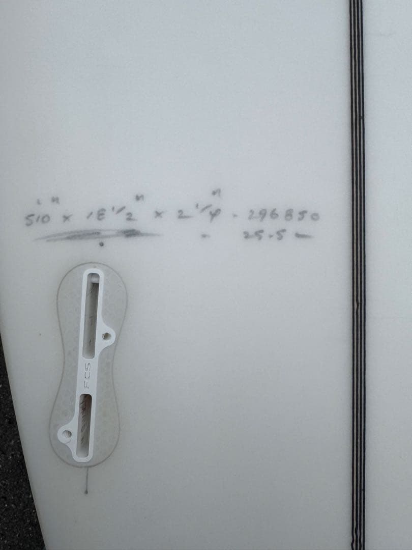 Jsサーフボード、モンスターボックス