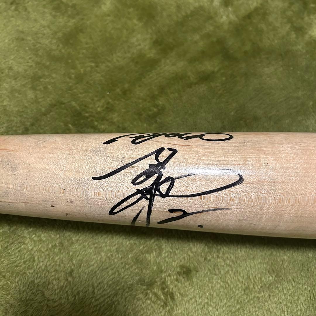 【梅野隆太郎　選手】直筆サイン 実使用　阪神タイガース公式バット