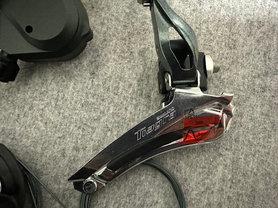 Tiagra SL-4700 コンポセット　フラットバー用