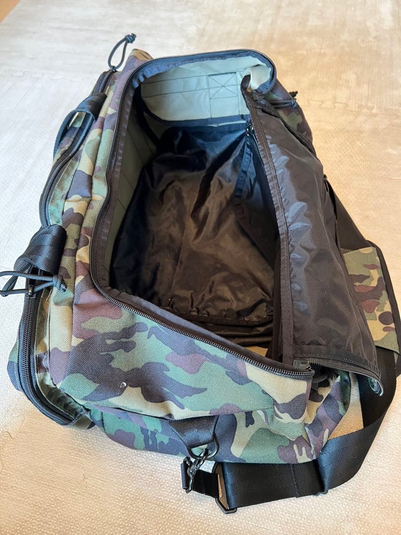 パ*ン様 希少ウッドランドカモBRIEFING ボストンバッグ