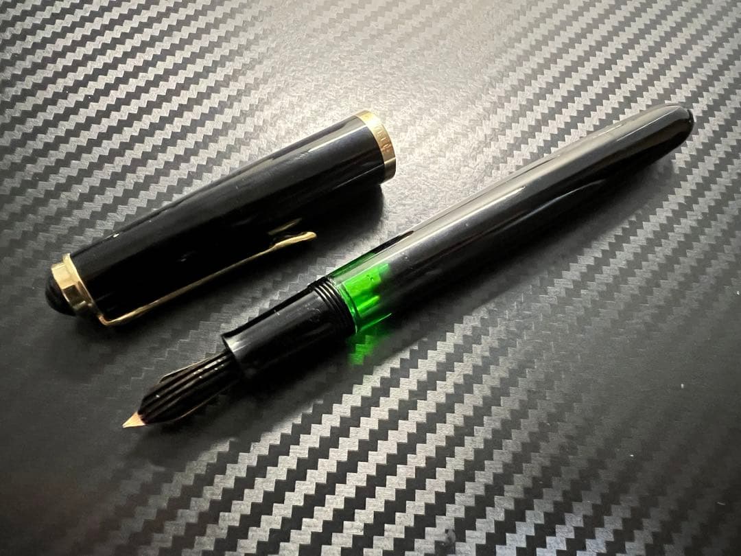 未使用に近い ペリカン 万年筆 400NN M&K ブラック EF