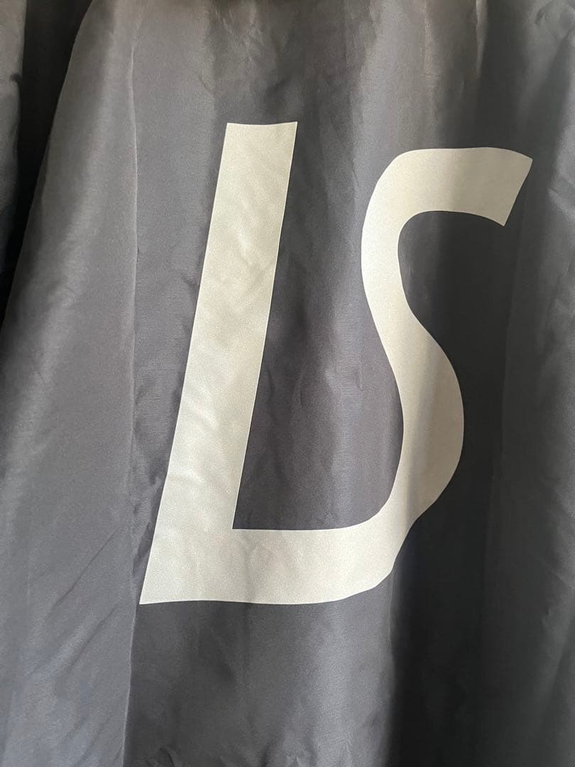 ルースイソンブラ　ポンチョ　ブラック　レインコート　サッカー　フットサル