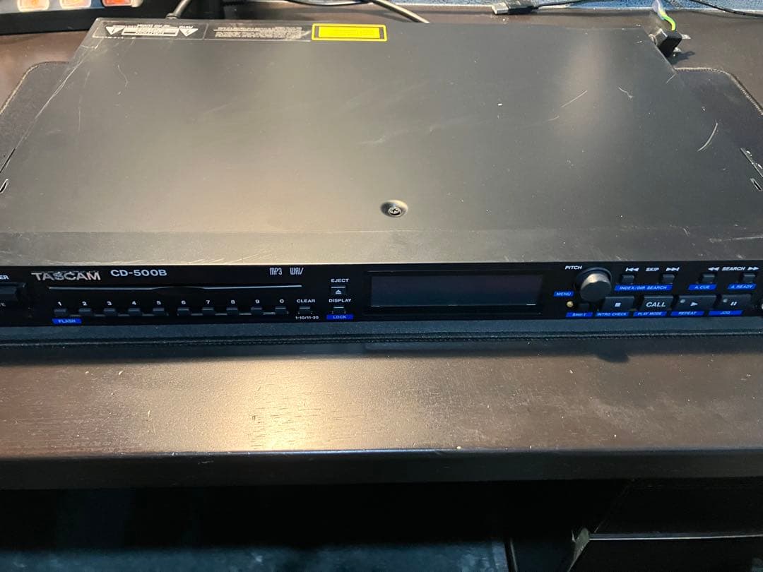 TASCAM CD-500B ②