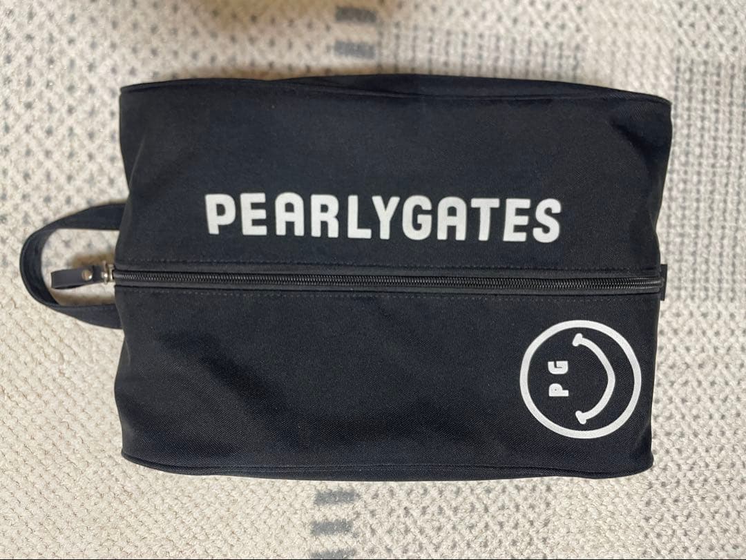 中古パーリーゲイツ PEARLY GATES シューズケース 黒　スマイル