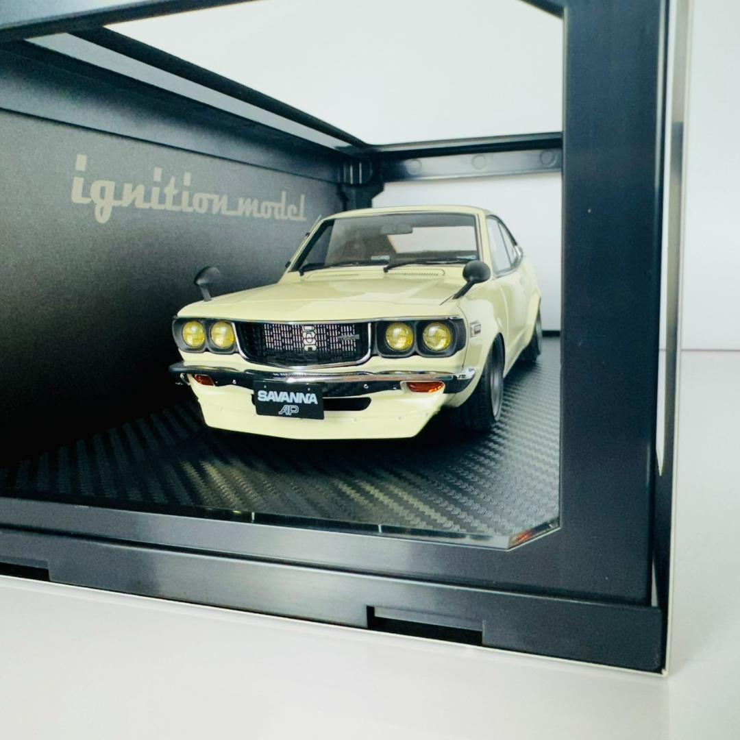 1/18 イグニッションモデル マツダ サバンナ （S124A） ホワイト