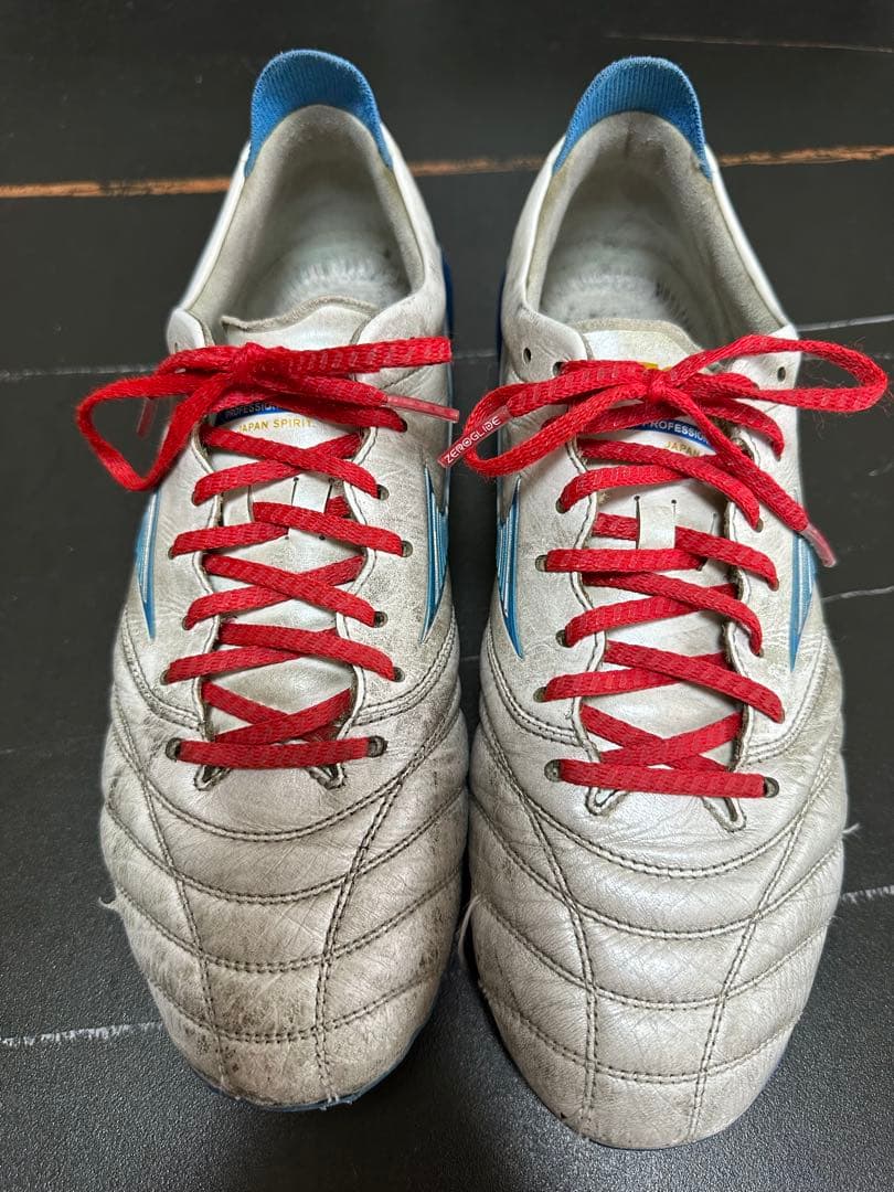 サッカースパイク ミズノ モレリア