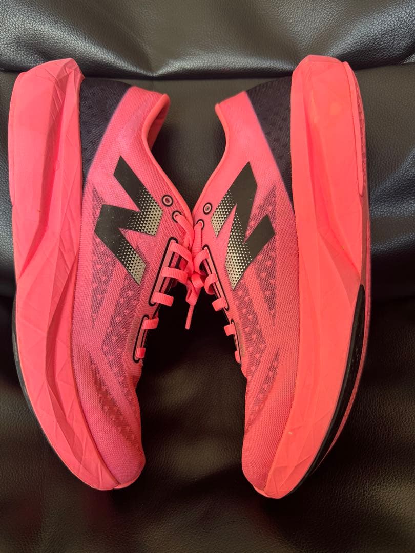 スパイク・シューズ NewBalance FuelCell Rebel v4 26.5cm